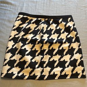The Limited white and black Skirt